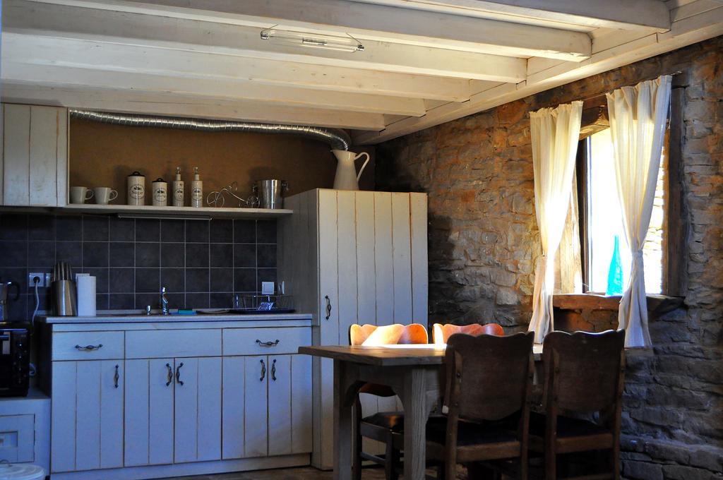 The Four Houses Kostenkovtsi Habitación foto